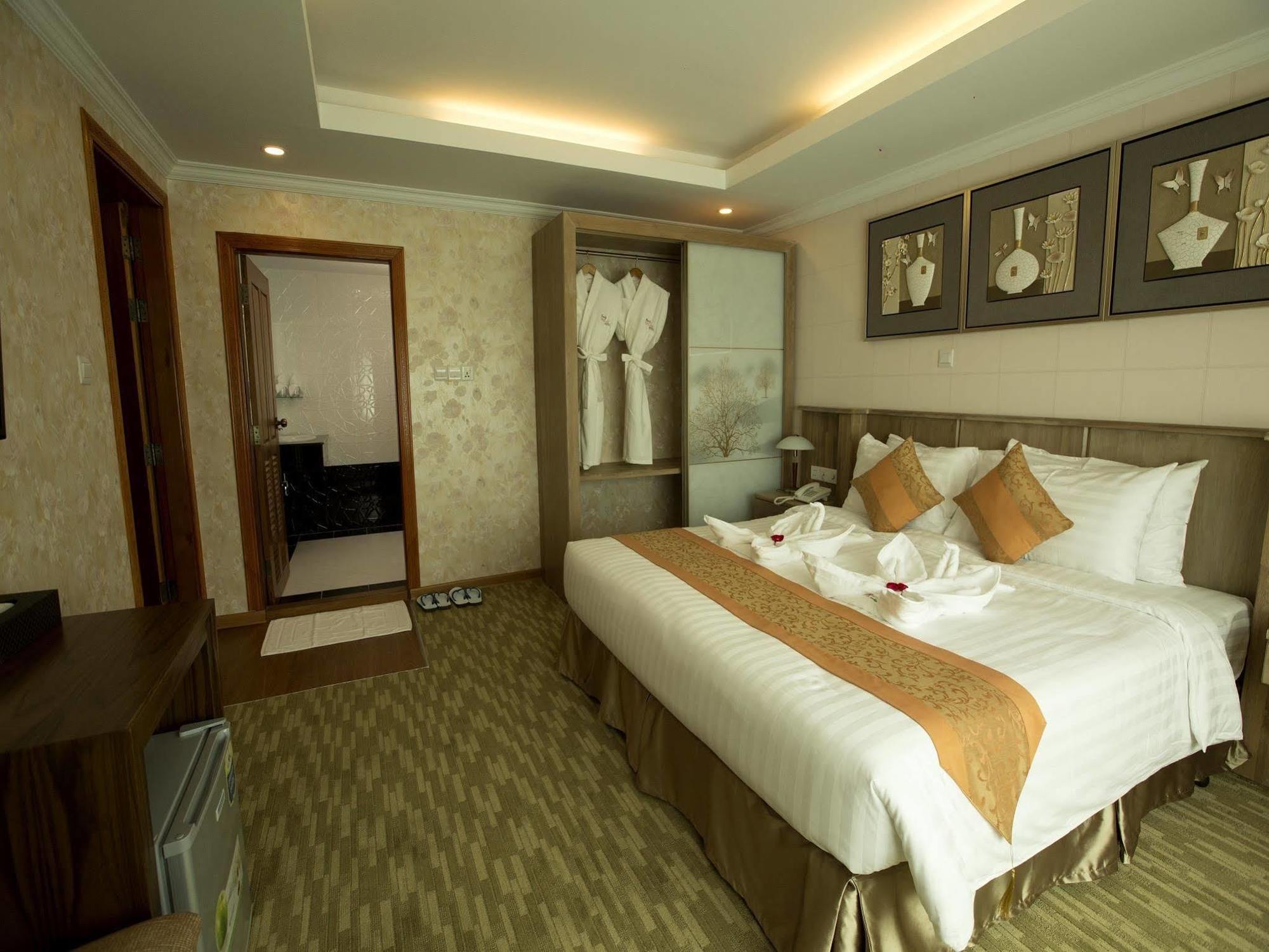 Royal Taunggyi Hotel Εξωτερικό φωτογραφία