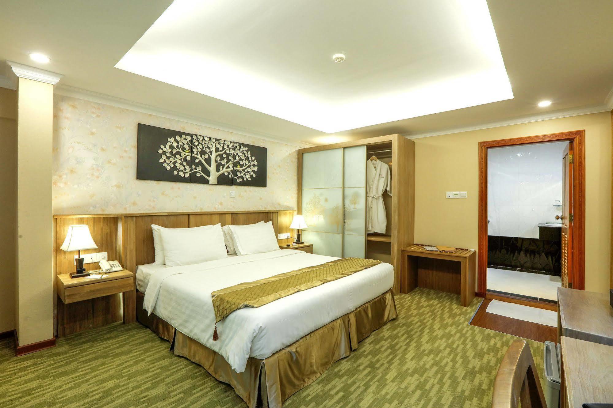 Royal Taunggyi Hotel Εξωτερικό φωτογραφία
